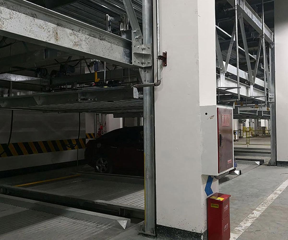 廣西立體車庫采用鏈條與鋼絲繩提升方式有何區(qū)別